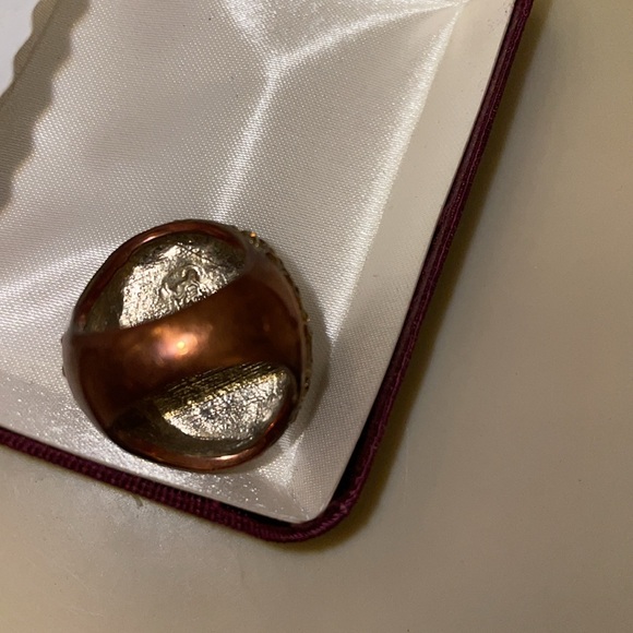 Mens/Womens Brown Stone & Gold Gems Oval Dome Ring 10 - Picture 5 of 5